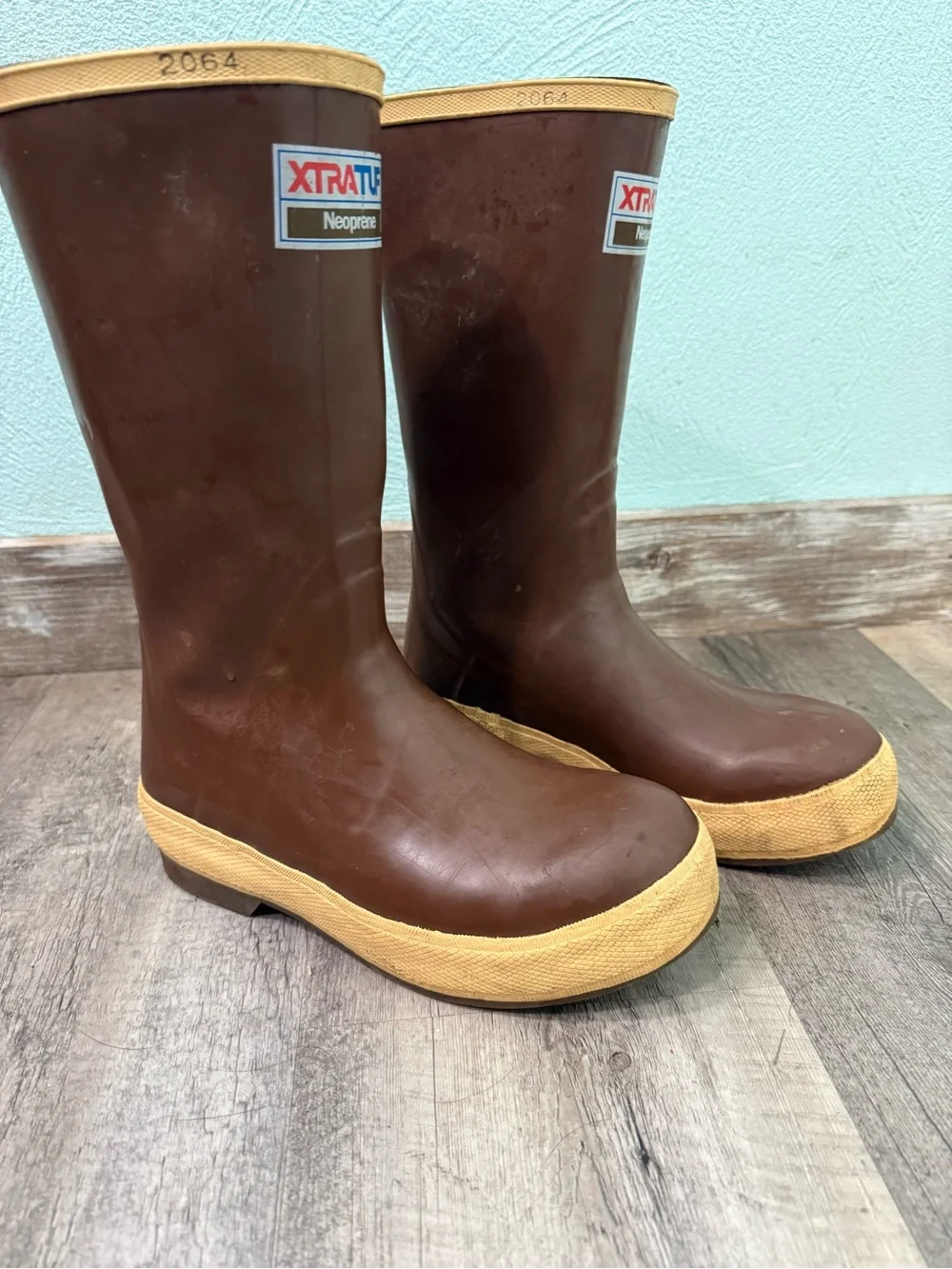 XTRATUF Big Kids Brown Neoprene Rain Boots